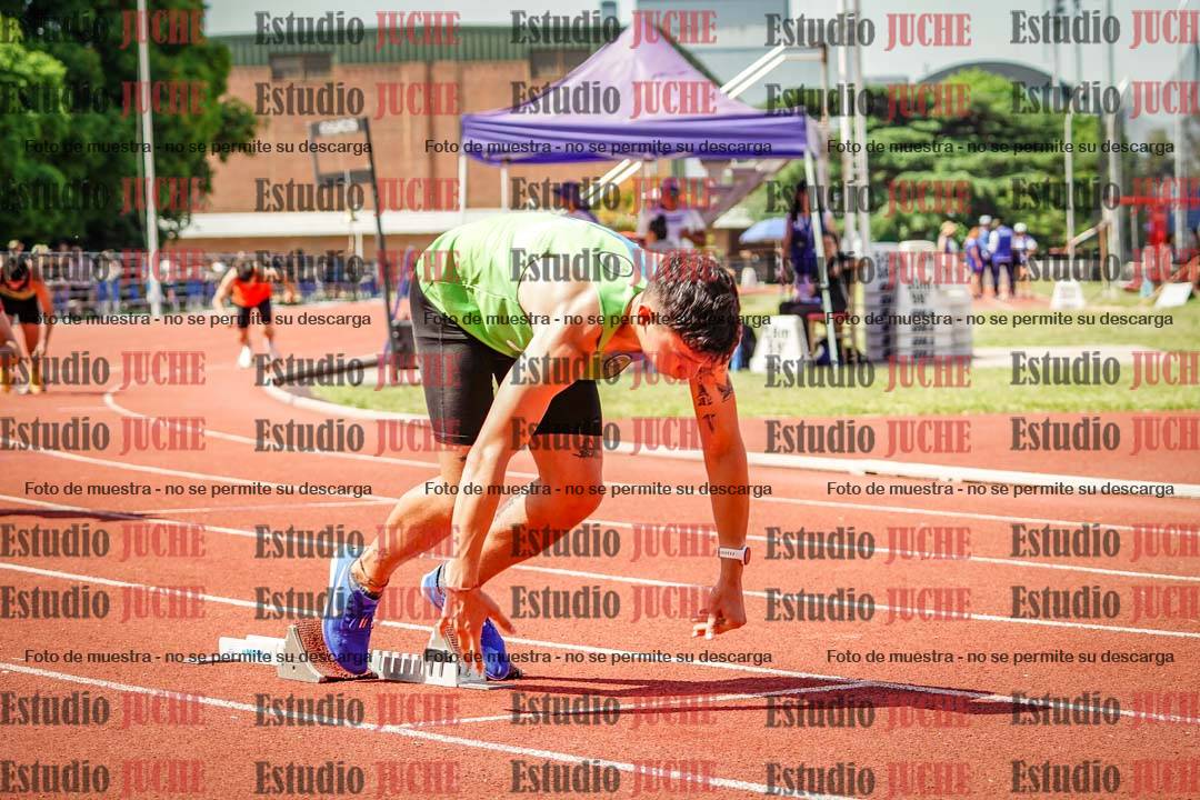 Fotos de los 400 m llanos de varones
