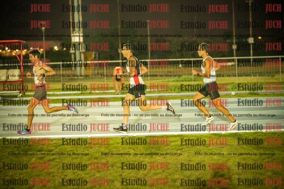 Fotos de los 3000 m llanos de varones