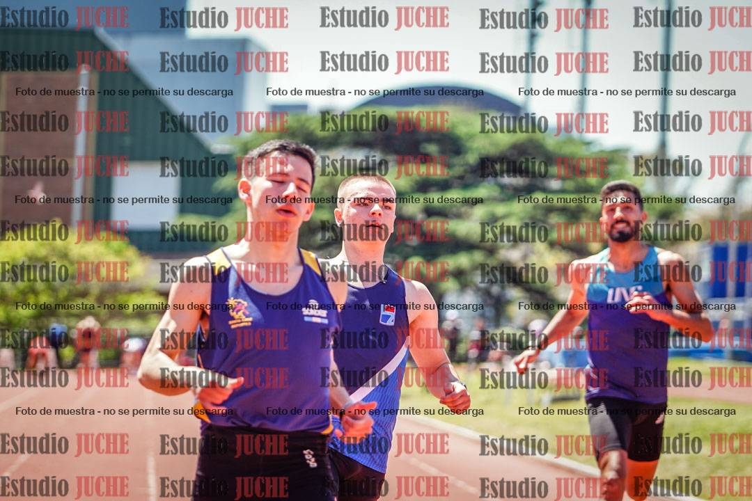 Fotos de los 100 m llanos de varones