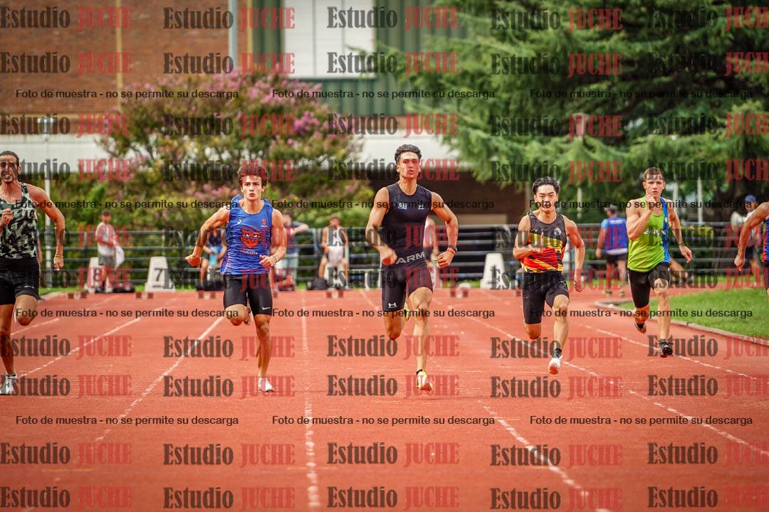 Fotos de los 100 m llanos de varones - FINAL