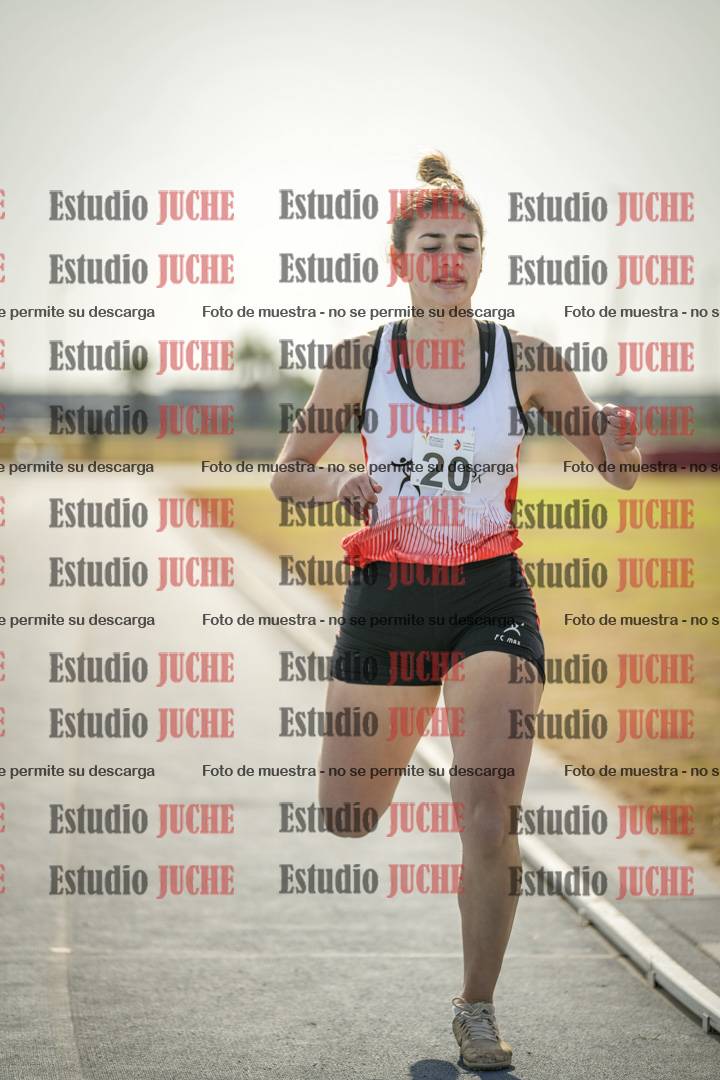 Fotos de los 800 m llanos de mujeres - combinadas 7