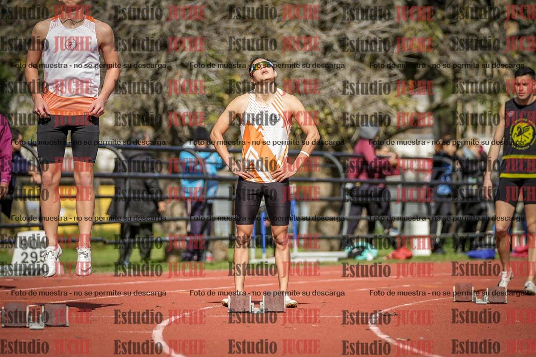 Fotos de los 200 m llanos de varones