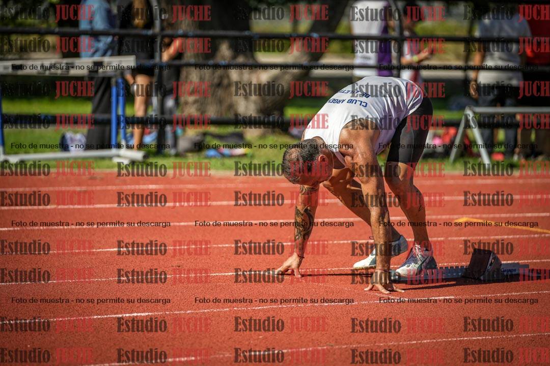 Fotos de los 200 m llanos de varones