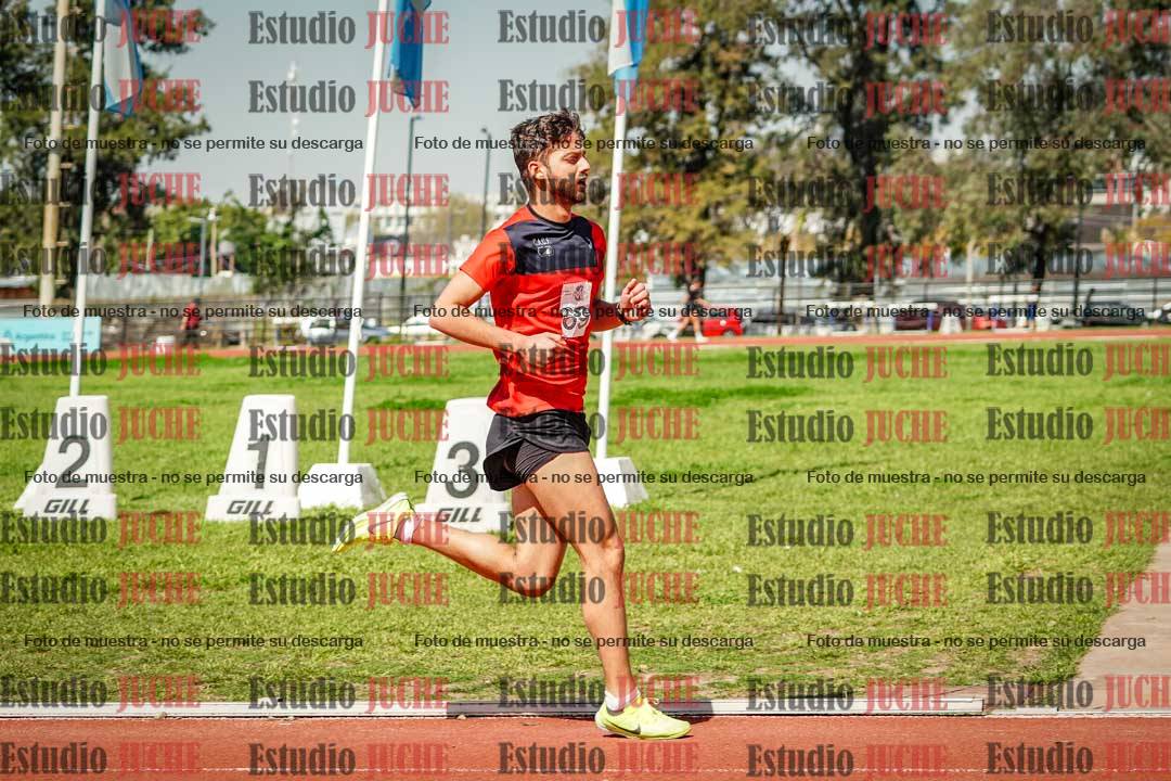 Fotos de los 1500 m llanos de varones