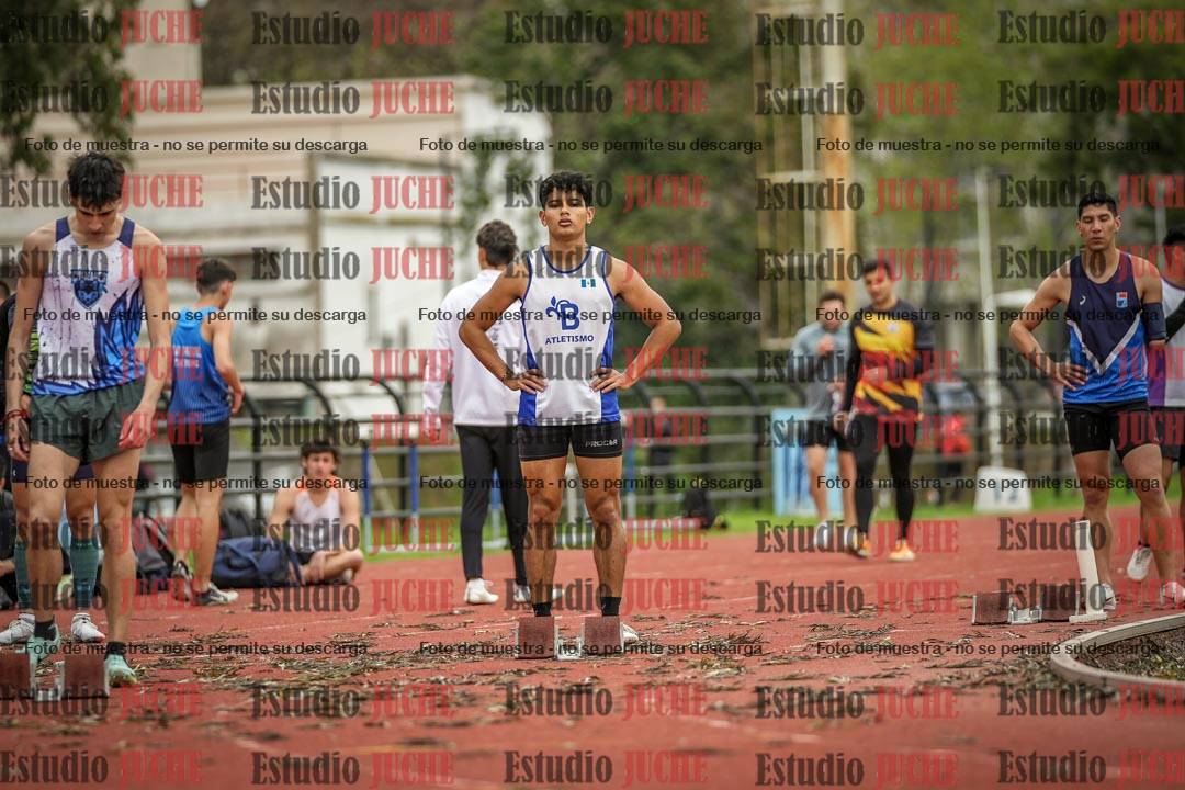Fotos de los 200 m llanos de varones