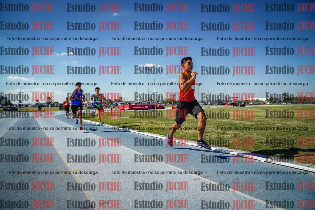 Fotos de los 600 m llanos de varones