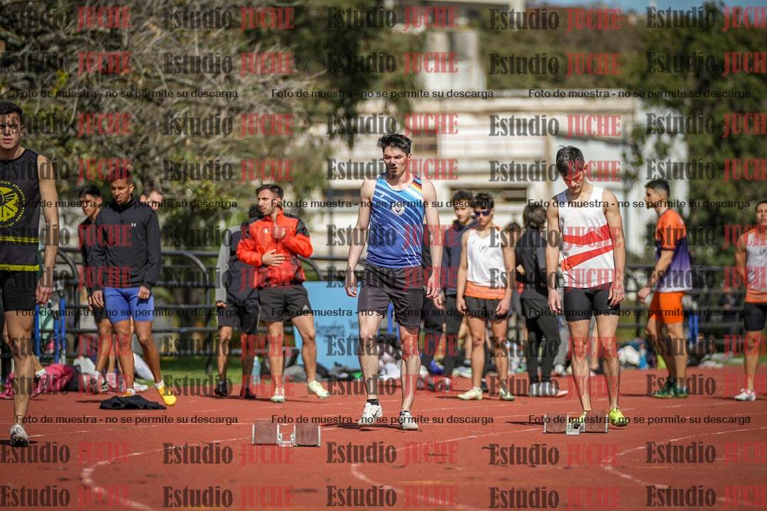 Fotos de los 200 m llanos de varones