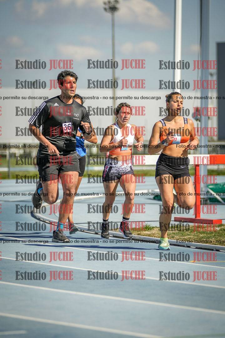 Fotos de los 5000 m llanos de mujeres y varones