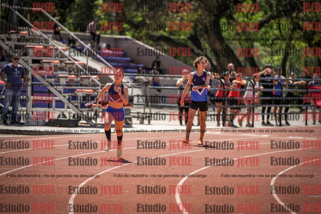 Fotos de las Postas 8x200 m de mujeres y varones - FINAL
