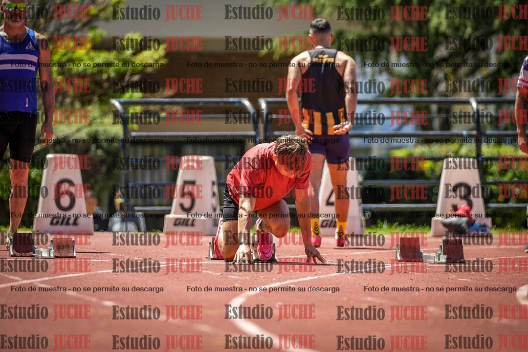 Fotos de los 100 m llanos de varones