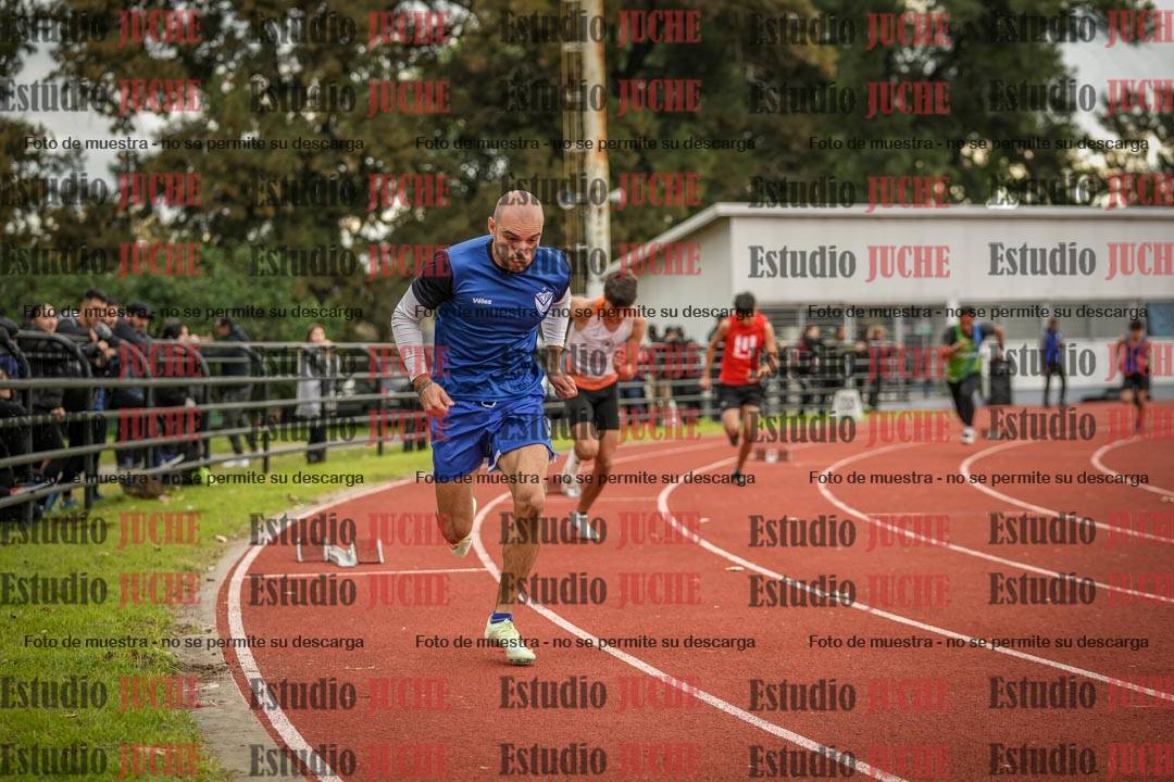 Fotos de los 400 m llanos de varones