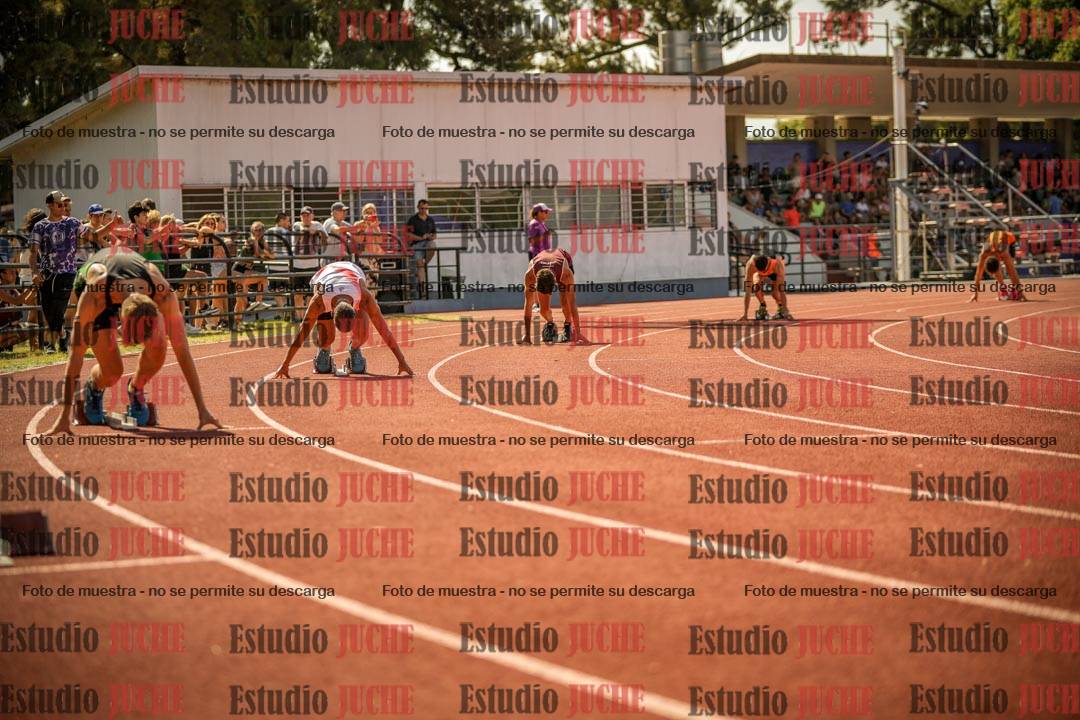 Fotos de los 400 m llanos de varones