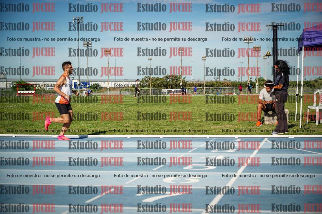 Fotos de los 1500 m llanos de varones