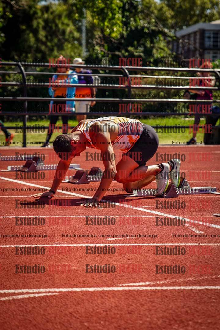 Fotos de los 100 m llanos de varones