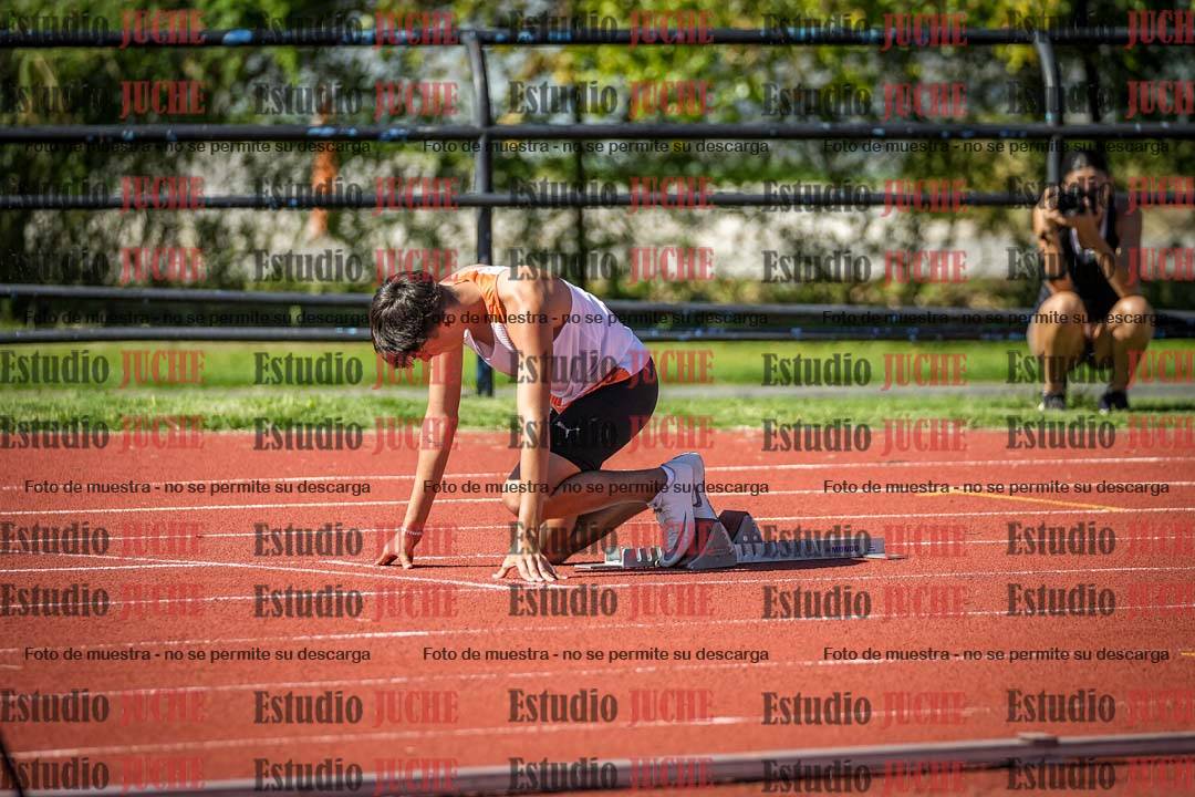Fotos de los 200 m llanos de varones