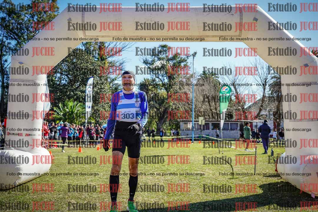 Fotos de la llegada del cross de 1500 m