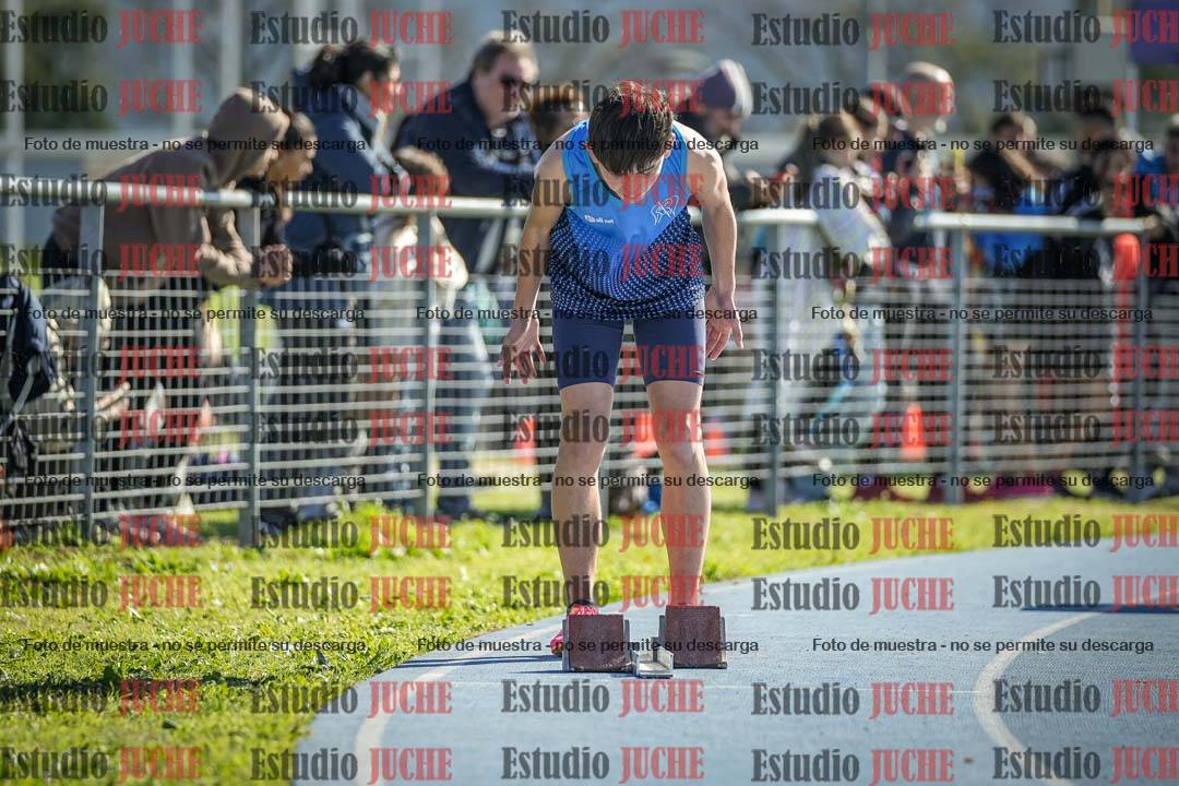 Fotos de los 400 m llanos de varones