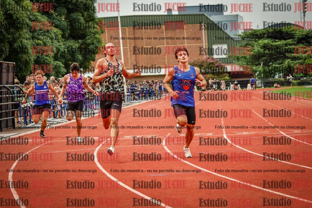 Fotos de los 100 m llanos de varones - FINAL