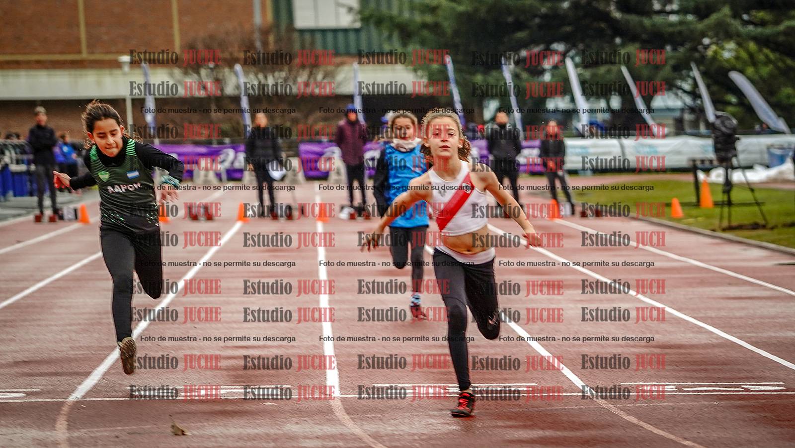 Fotos de los 50 m llanos de mujeres