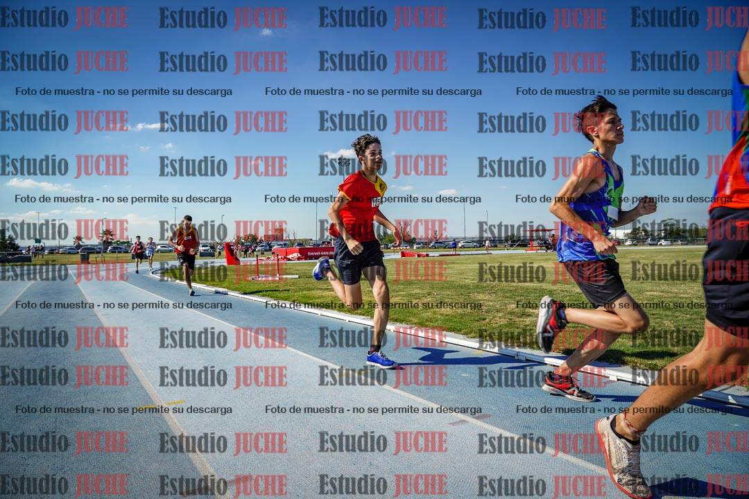 Fotos de los 600 m llanos de varones