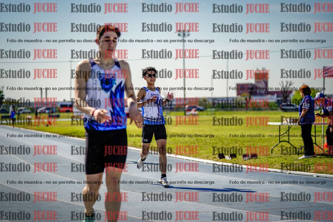 Fotos de los 400 m llanos de varones