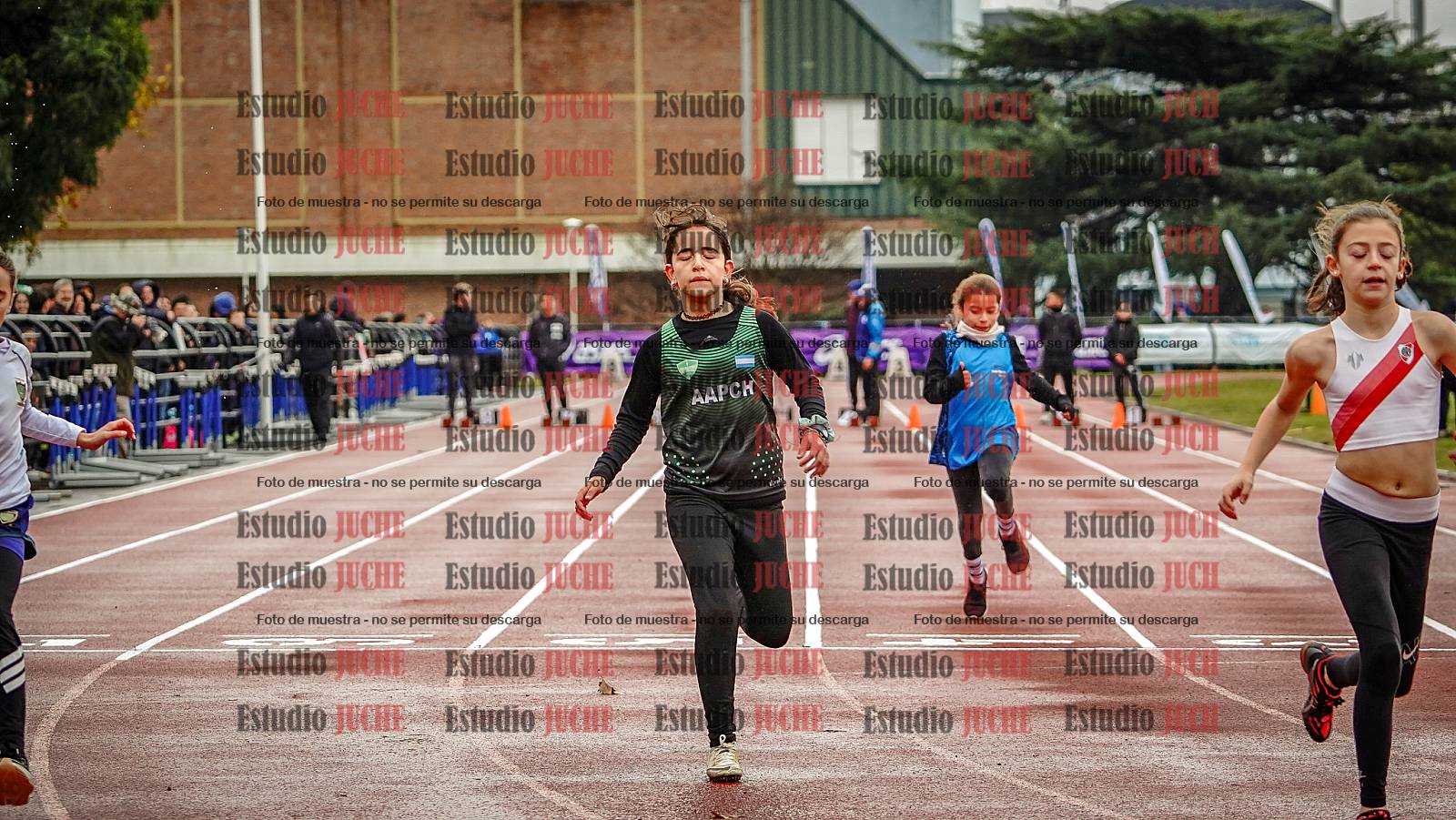 Fotos de los 50 m llanos de mujeres
