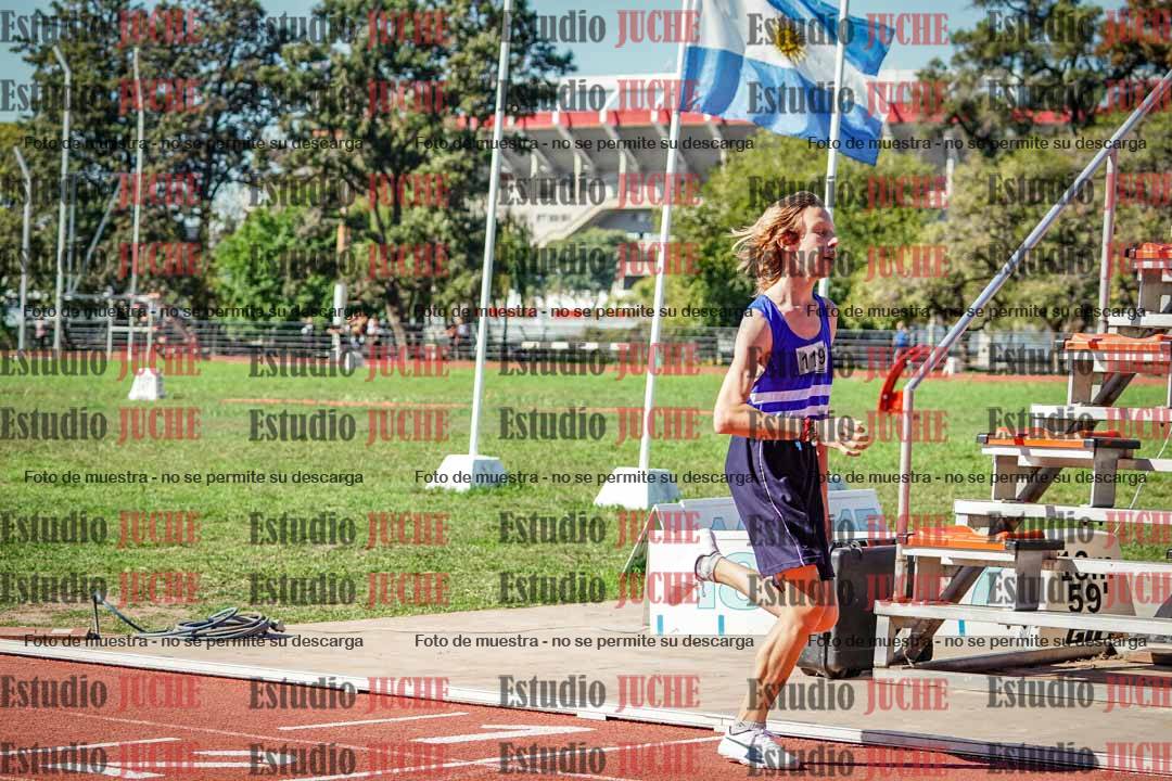 Fotos de los 600 m llanos de varones