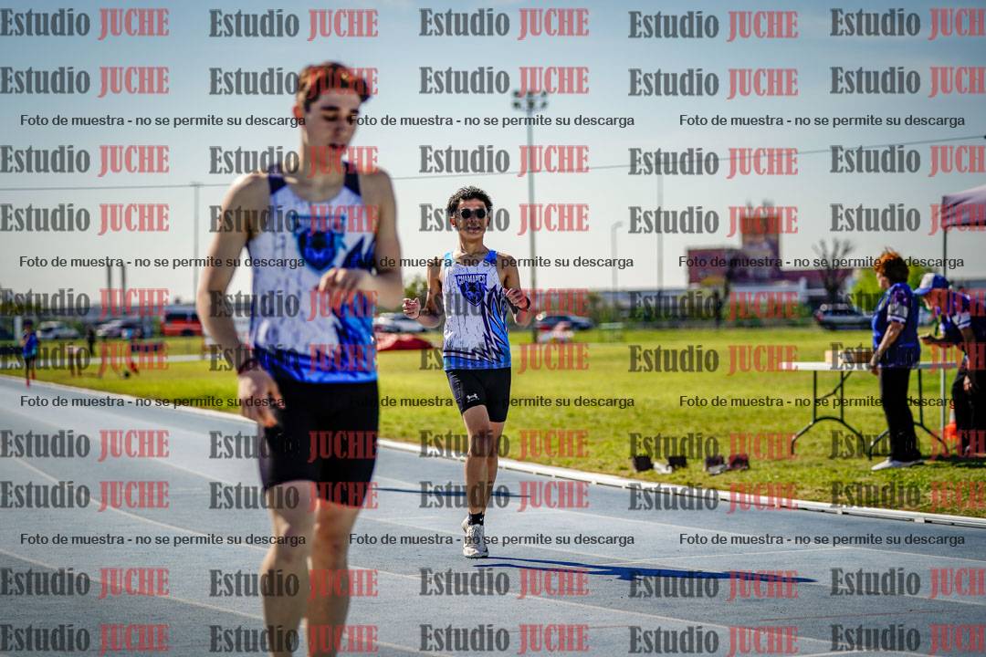 Fotos de los 400 m llanos de varones