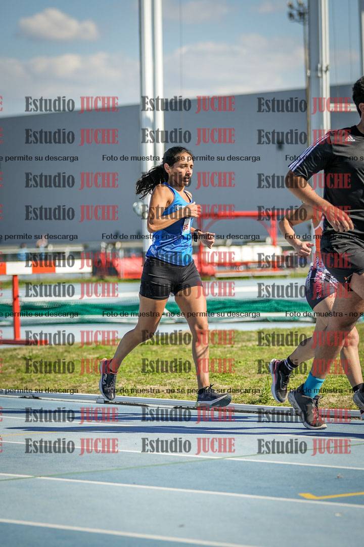 Fotos de los 5000 m llanos de mujeres y varones