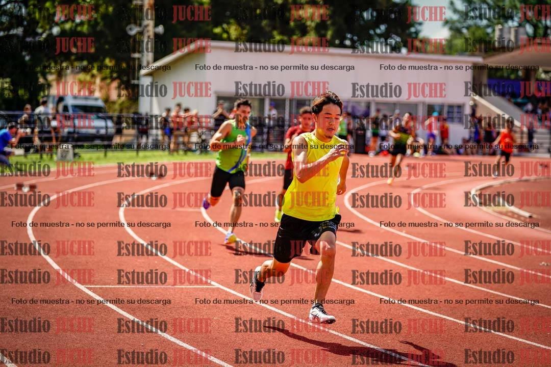 Fotos de los 400 m llanos de varones