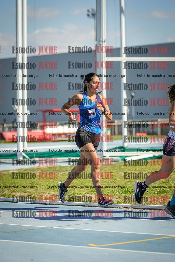 Fotos de los 5000 m llanos de mujeres y varones