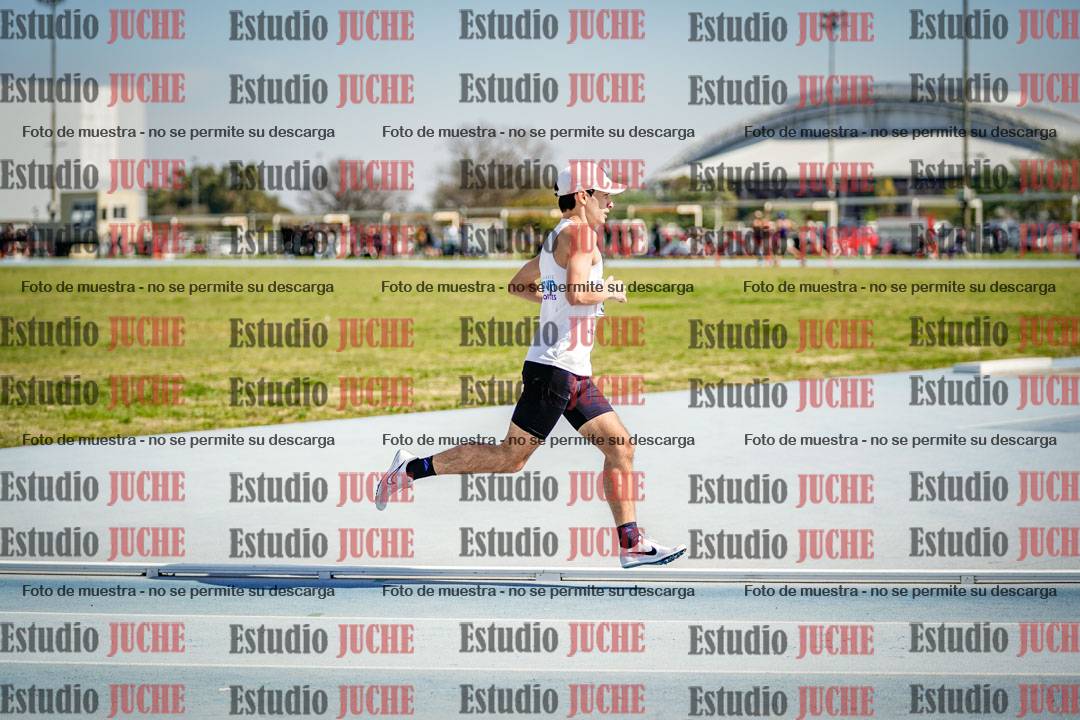 Fotos de los 3000 m llanos de varones