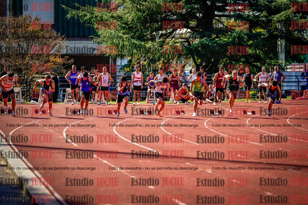 Fotos de los 100 m llanos de varones