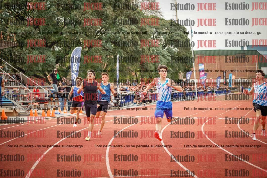 Fotos de los 100 m llanos de varones - FINAL