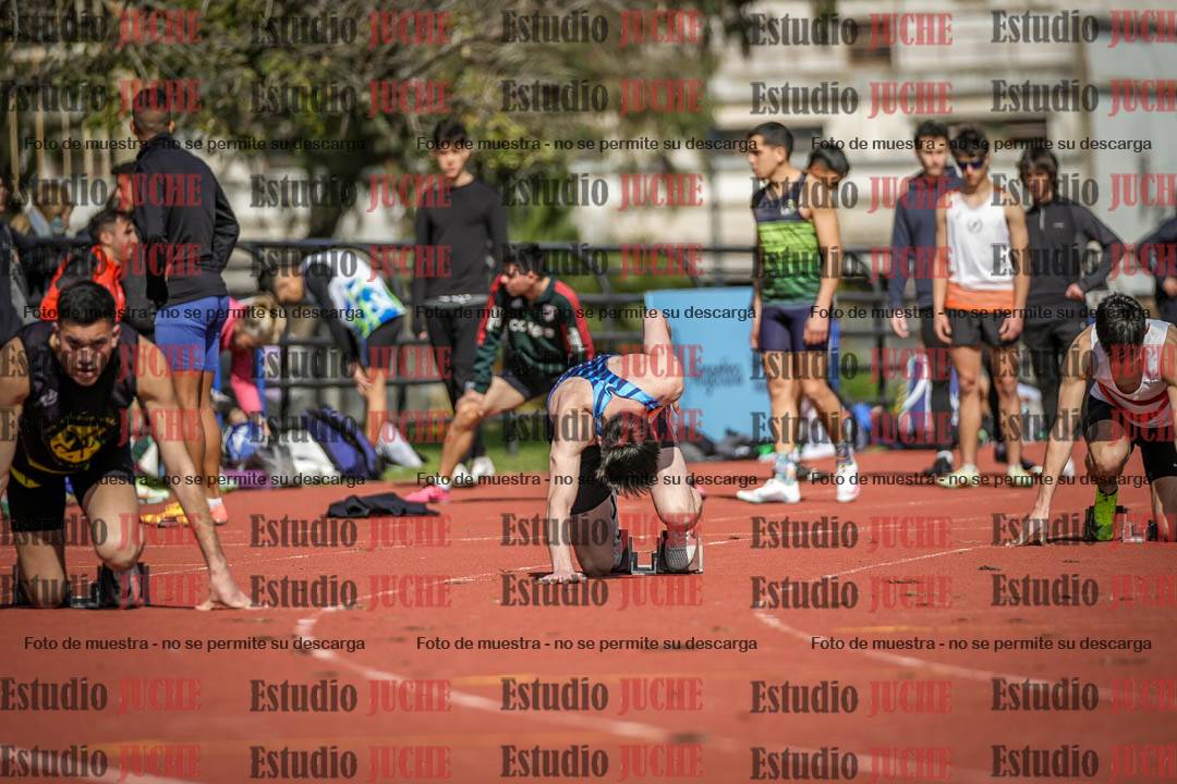 Fotos de los 200 m llanos de varones