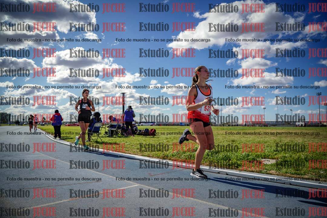 Fotos de los 5000 m llanos de mujeres