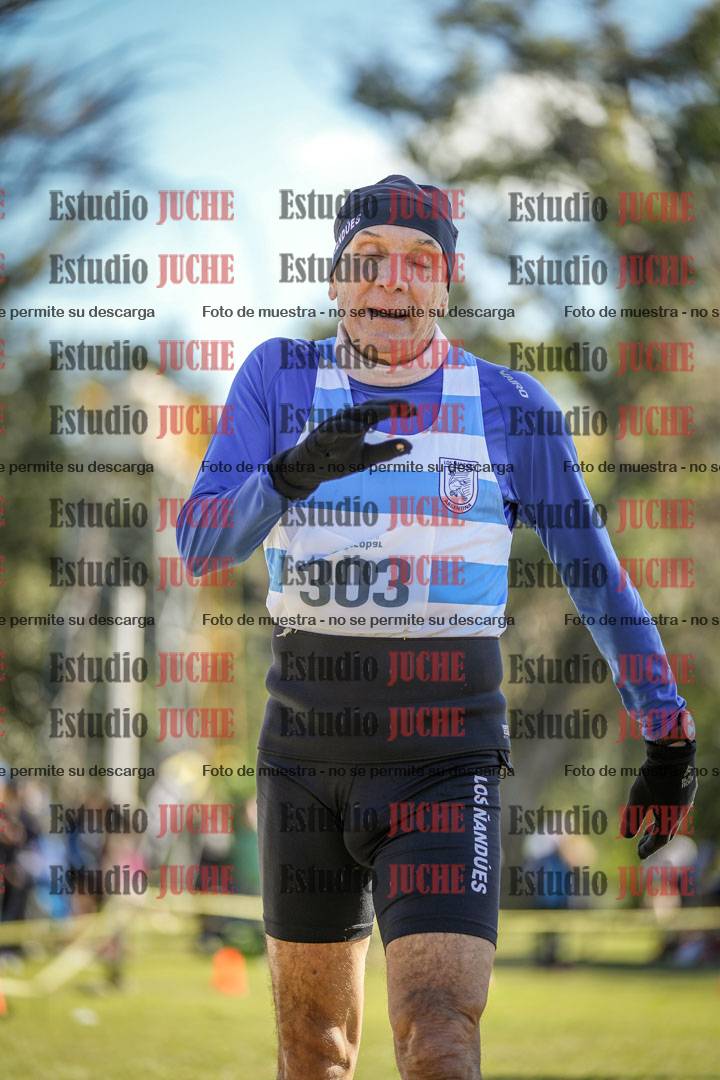 Fotos de la llegada del cross de 1500 m
