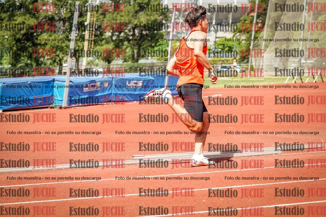 Fotos de los 400 m llanos de varones