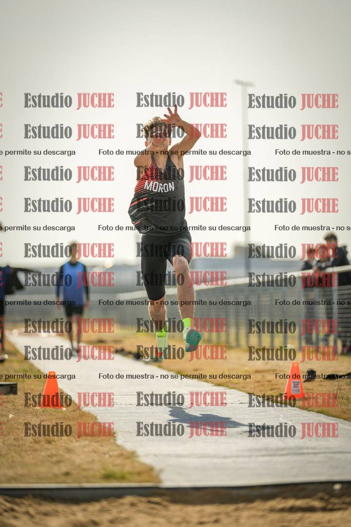 Fotos del salto triple de varones