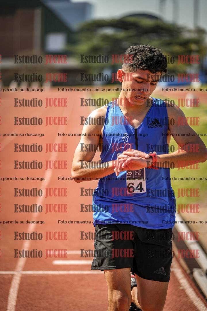 Fotos de los 1500 m llanos de varones