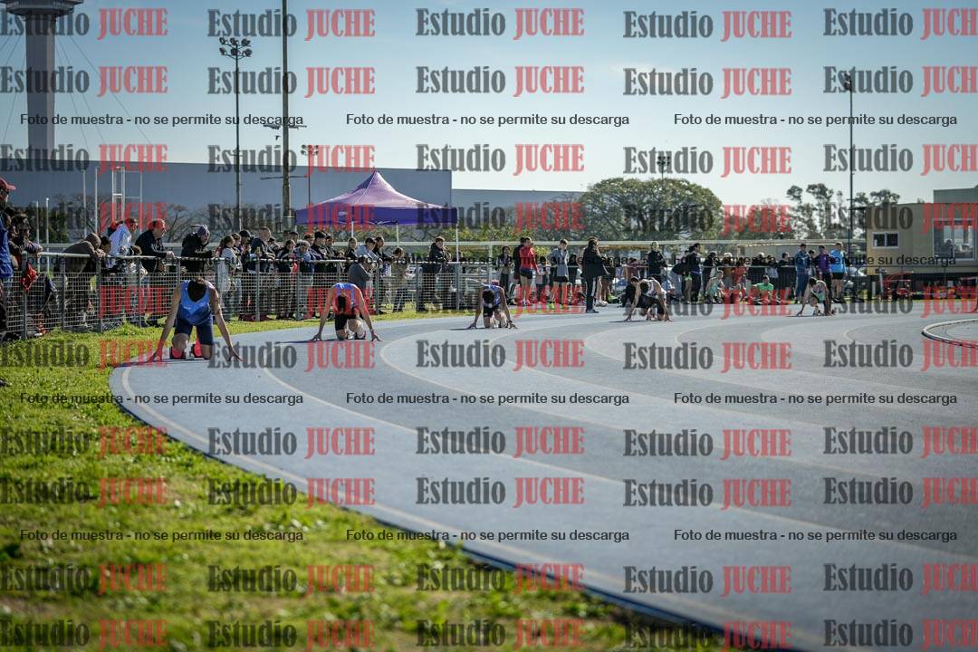 Fotos de los 400 m llanos de varones