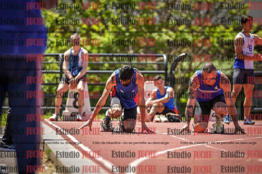 Fotos de los 100 m llanos de varones