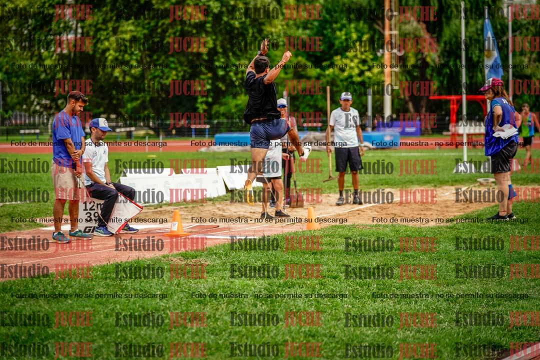 Fotos del salto en largo de varones - decatlón 2