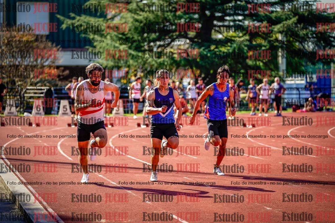 Fotos de los 100 m llanos de varones