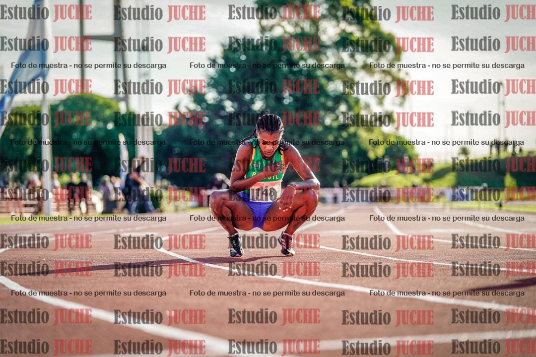 Fotos de algunos extras y podios del día 2
