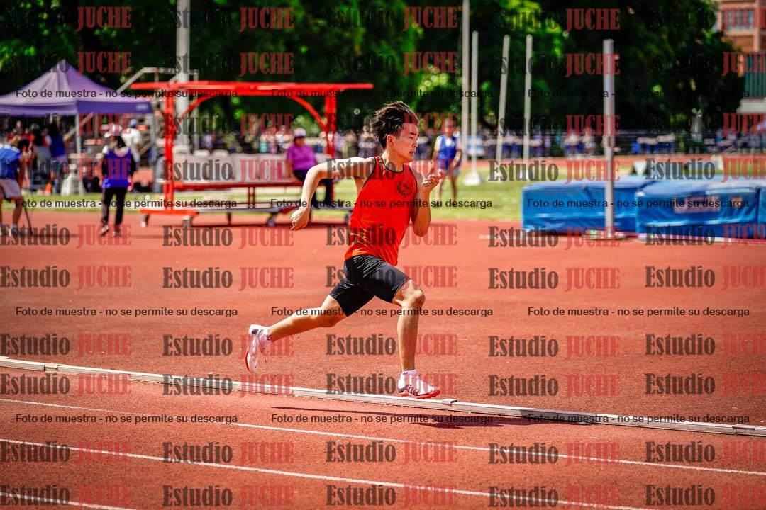 Fotos de los 400 m llanos de varones