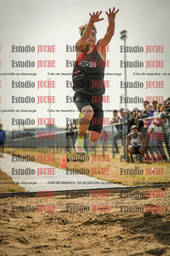 Fotos del salto triple de varones