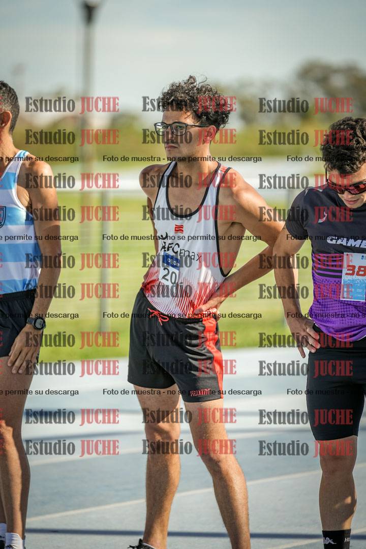 Fotos de los 1500 m llanos de varones