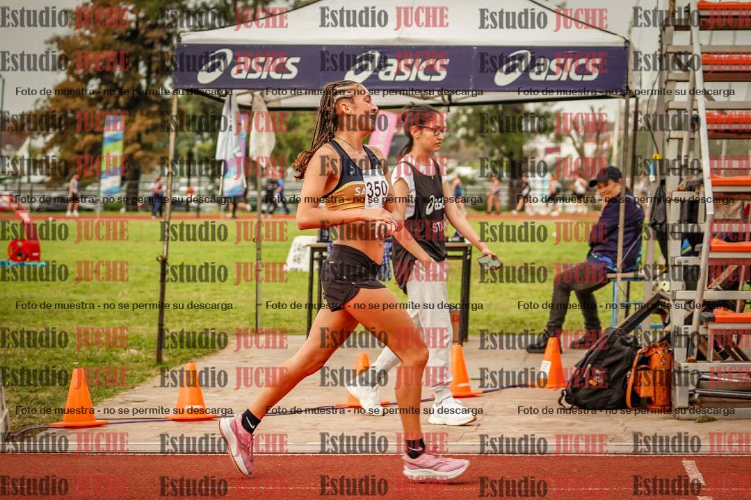 Fotos de los 5000 m llanos de mujeres