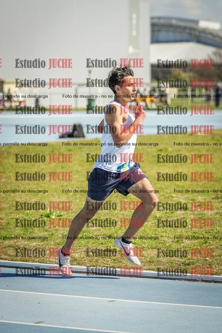 Fotos de los 5000 m llanos de mujeres y varones